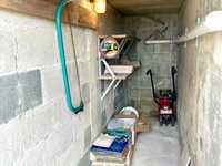 House 2805995722