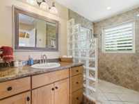 House 2790295256