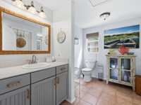 House 2790295290