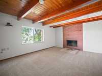 House 2790753432