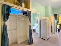 House 2908986271