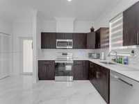 House 2792714688