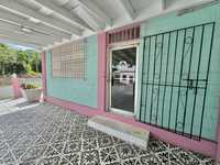 House 2792923725
