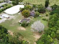 House 2895228077