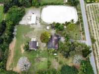 House 2895228093