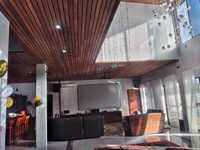 House 2795548200