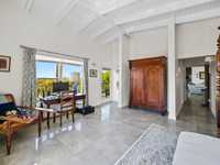 House 2799364207
