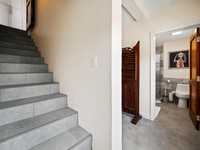 House 2799364383