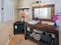 House 2799366574