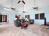 House 2801892866