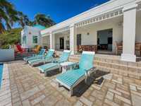 House 2801893025