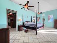 House 2801893069