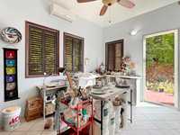 House 2801893244