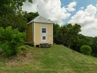 House 2802767158