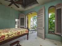 House 2802766172