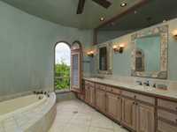 House 2802766196