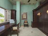 House 2802766201