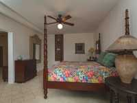 House 2802766315