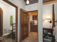 House 2802766528