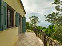 House 2802766600