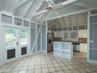 House 2802767074