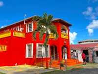 House 2805997081