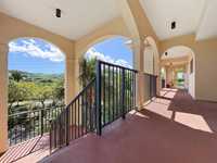 House 3007013295