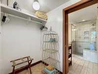 House 3007013379