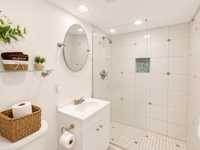 House 3024202498