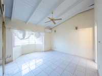House 2960621075