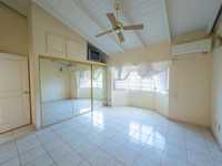 House 2960621081