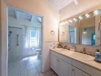 House 2960621431