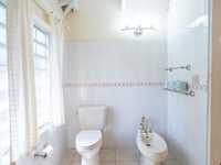 House 2960621442
