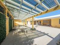 House 2960621505