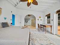 House 2812142550