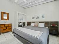 House 2812142629