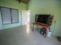 House 2812144256
