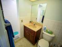 House 2812144881