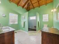 House 2982468236