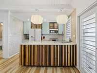 House 2818457864
