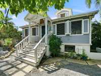 House 2818458204