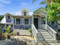 House 2818458213