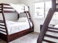 House 2814757090