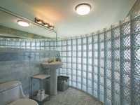 House 2815272264