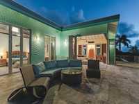 House 2815272344