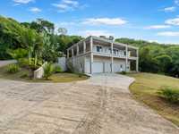 House 2825145051