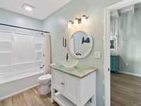 House 2825145284