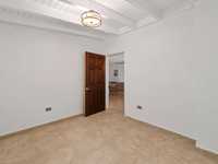 House 2817325605