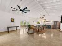 House 2817325518