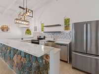 House 2817325555